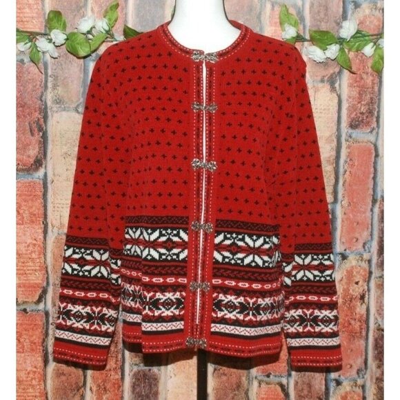 Croft & Barrow Red Nordic Fair Isle Sweater Size M Granny Core Metal Clasp Soft - Picture 1 of 10